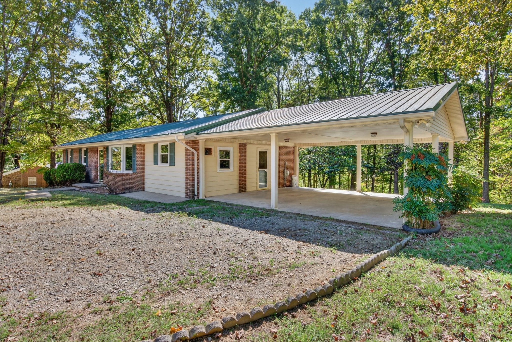 185 Mockingbird St