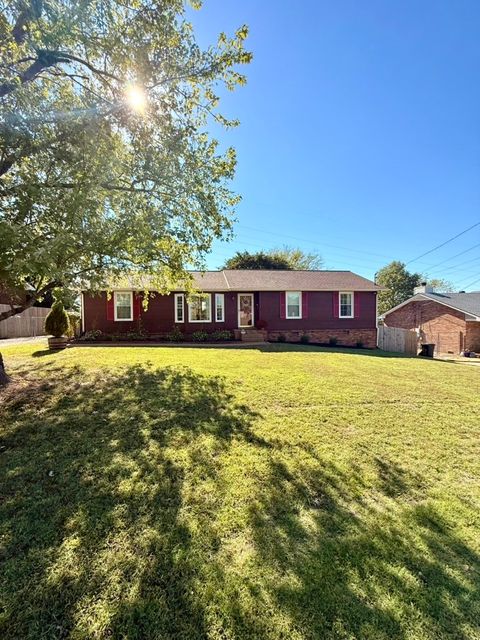 153 Hillside Dr Hendersonville TN 37075