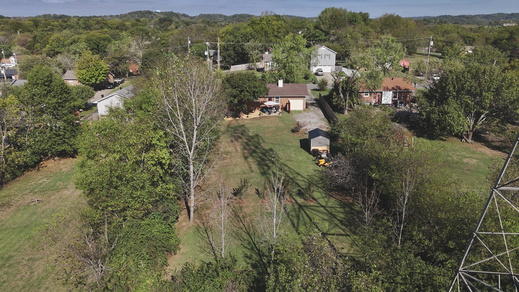 153 Hillside Dr