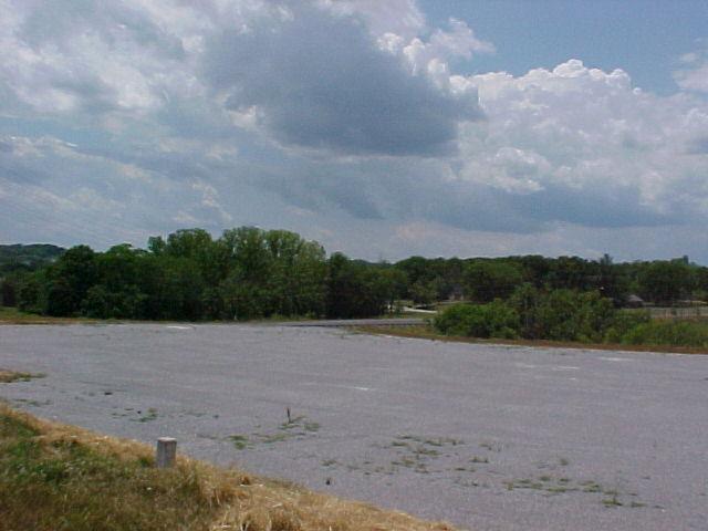 1003 CENTER POINT RD