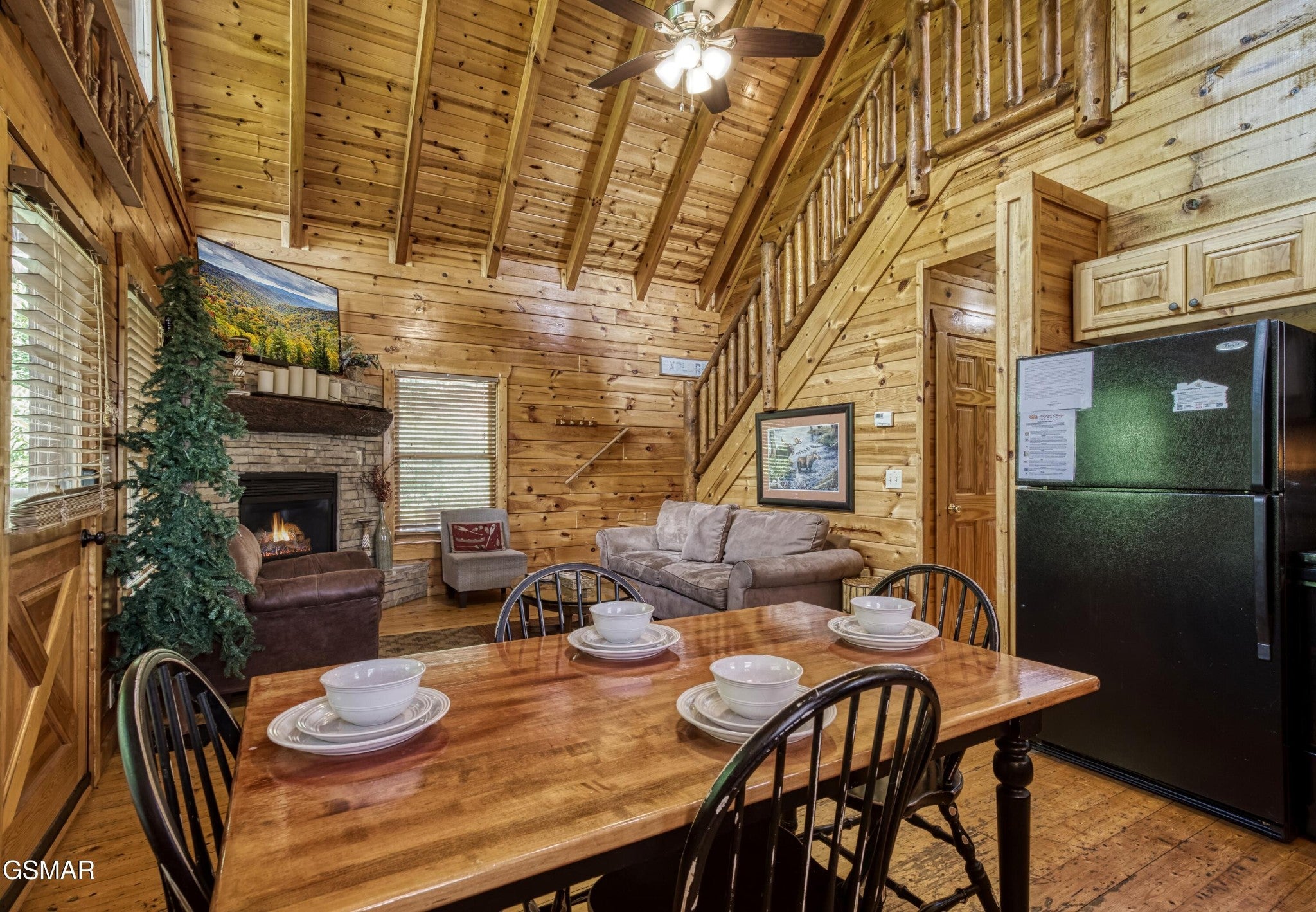 2251 Upper Middle Creek Road 4
