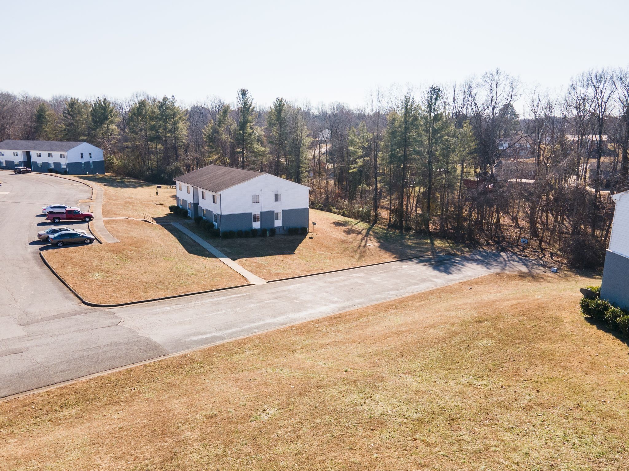 1351 Avondale Dr