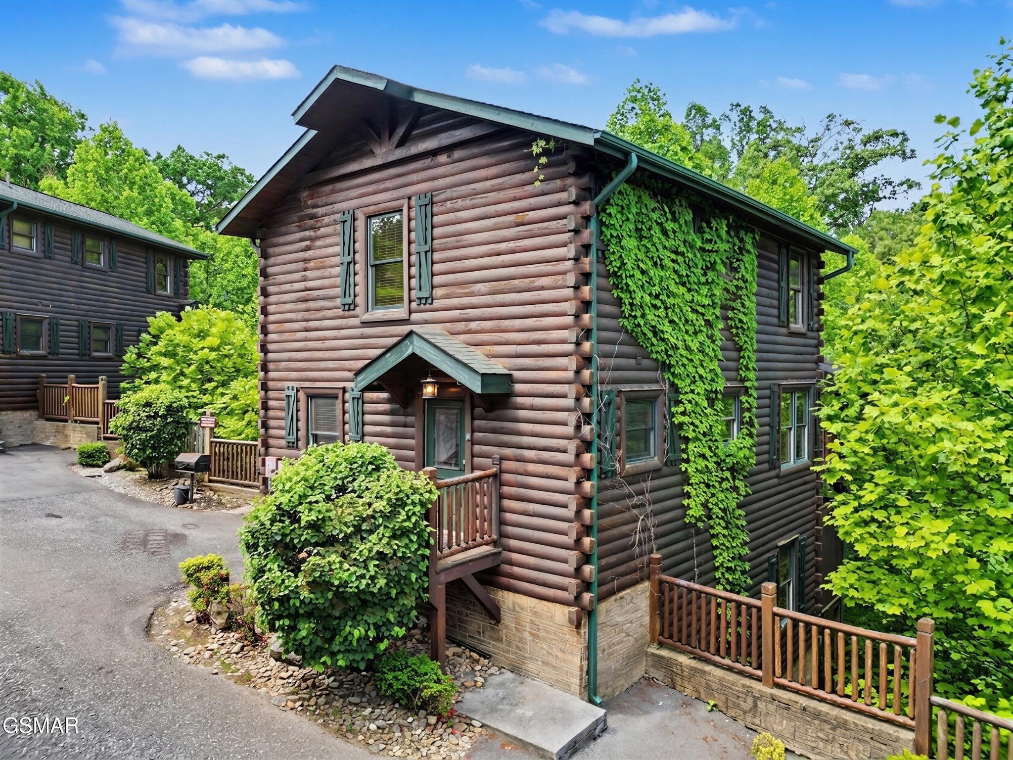 831 Spirit Loop Way