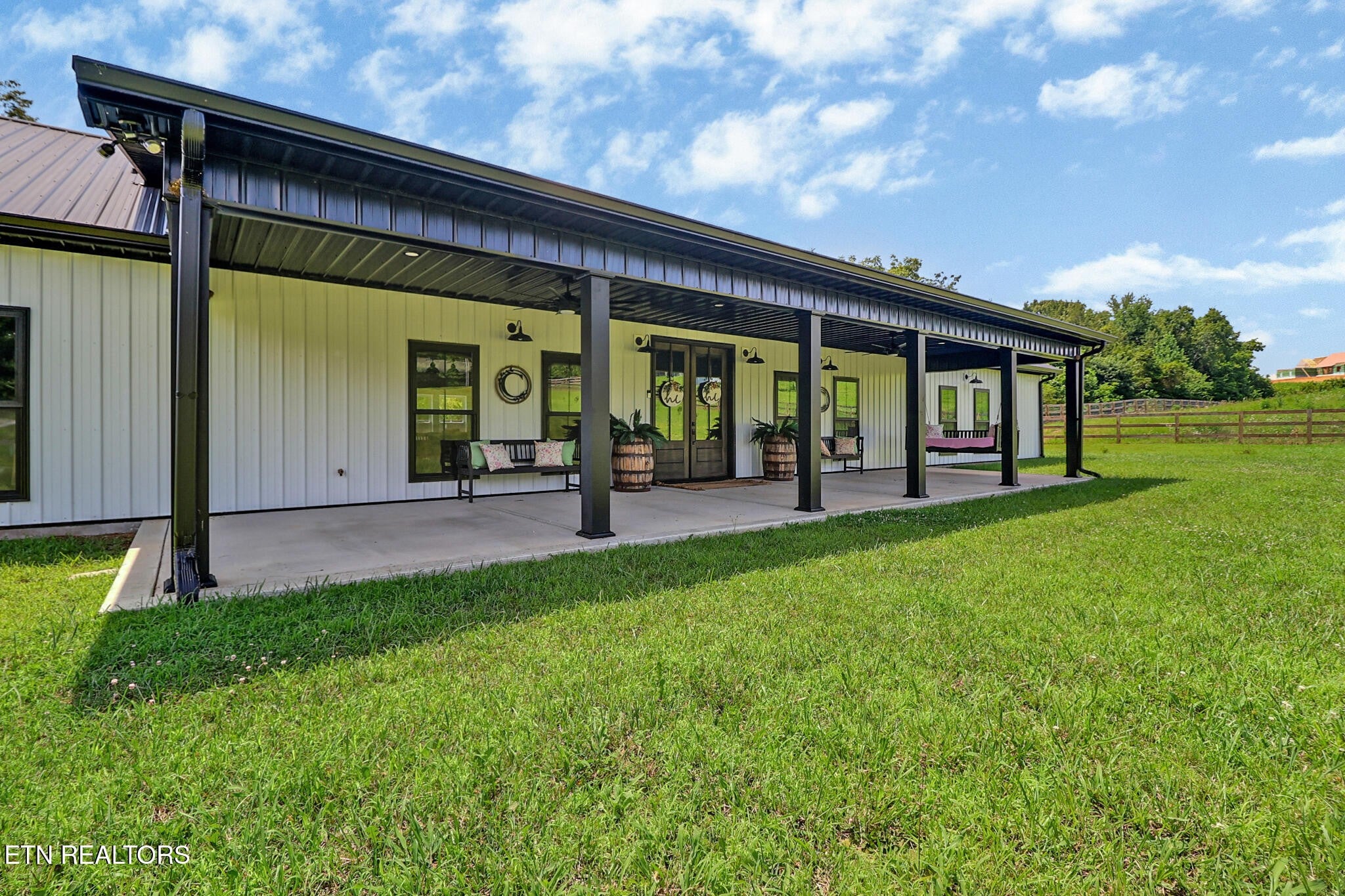 2175 N Lick Creek Rd
