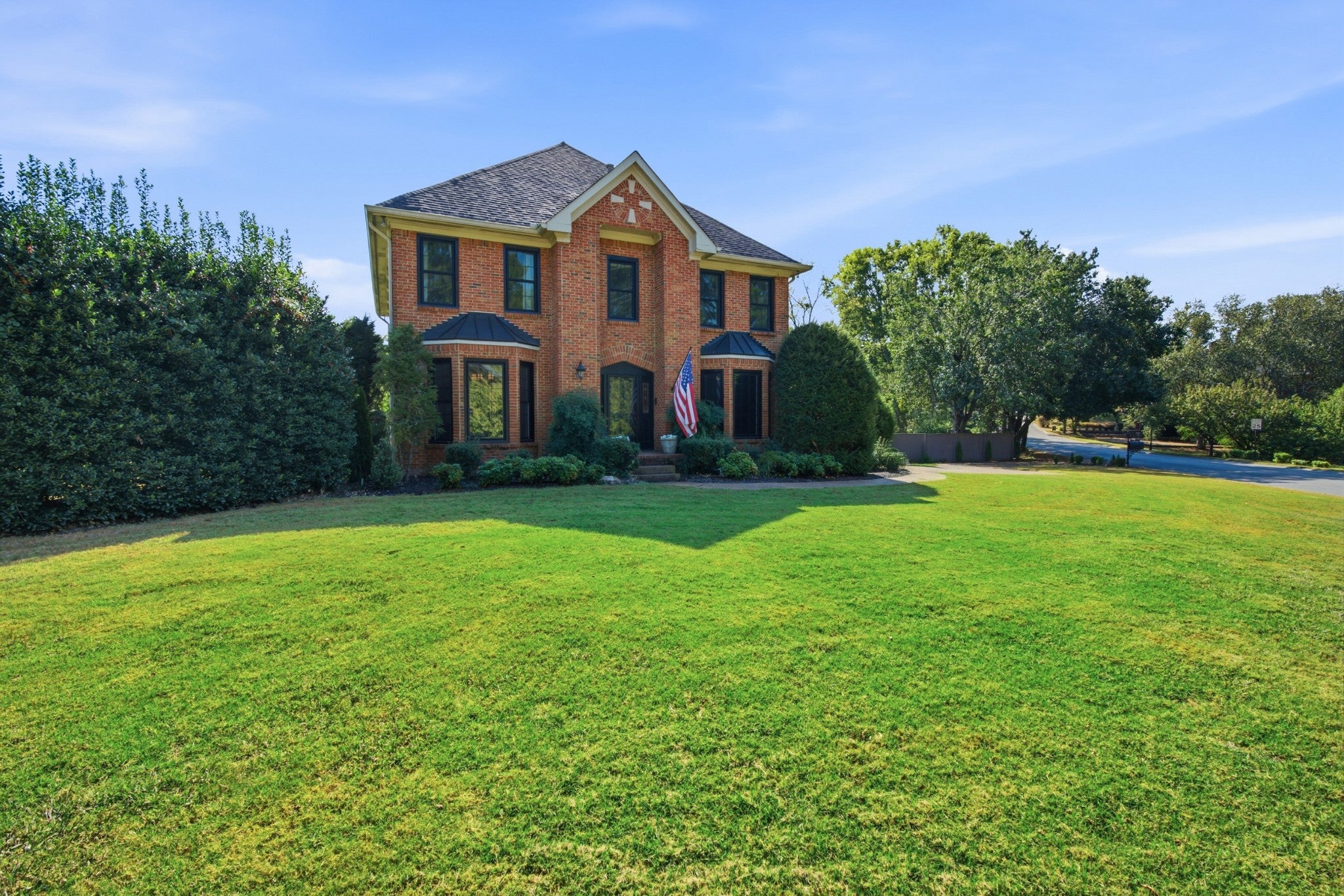 108 Sturbridge Dr