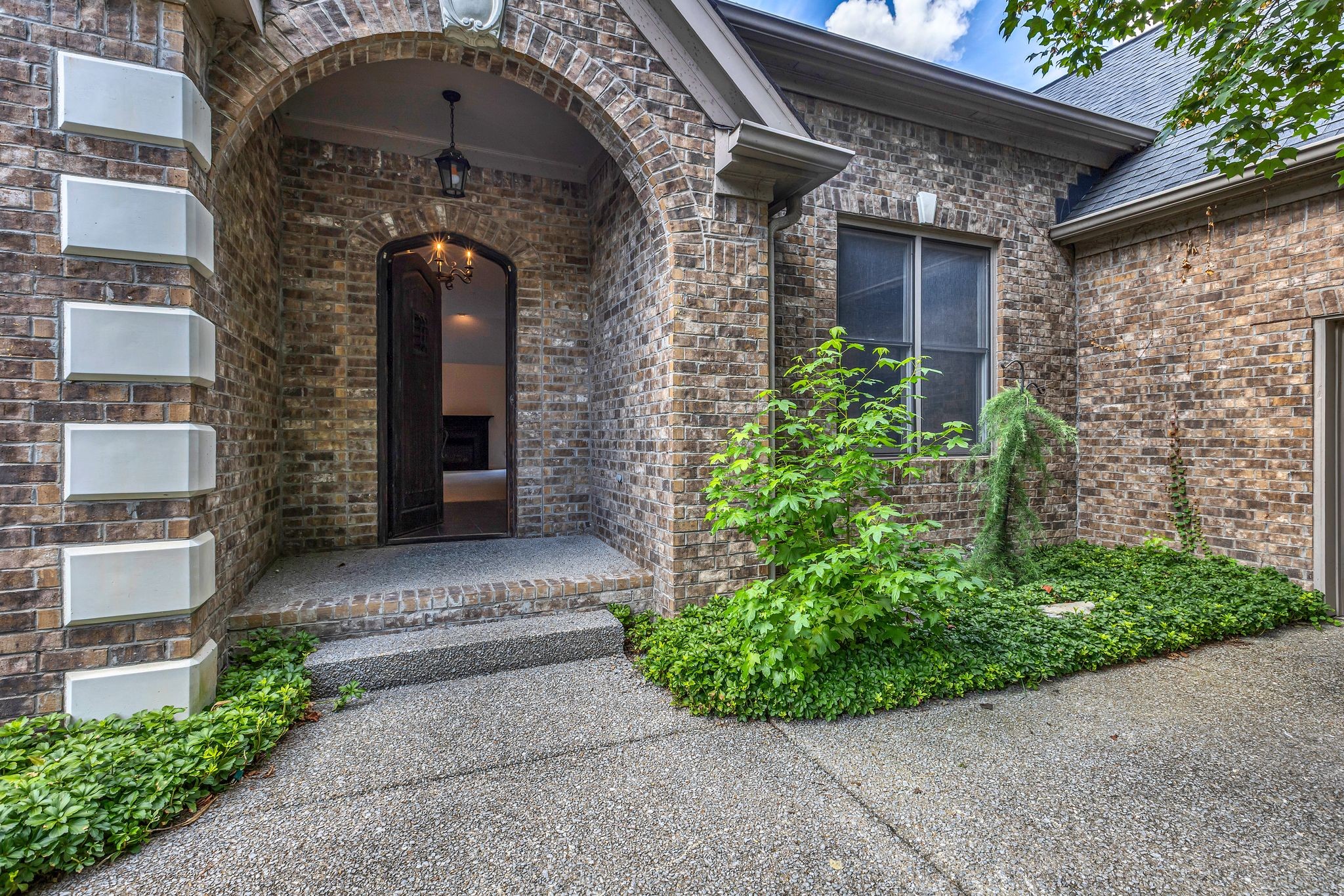 238 McLean Ct