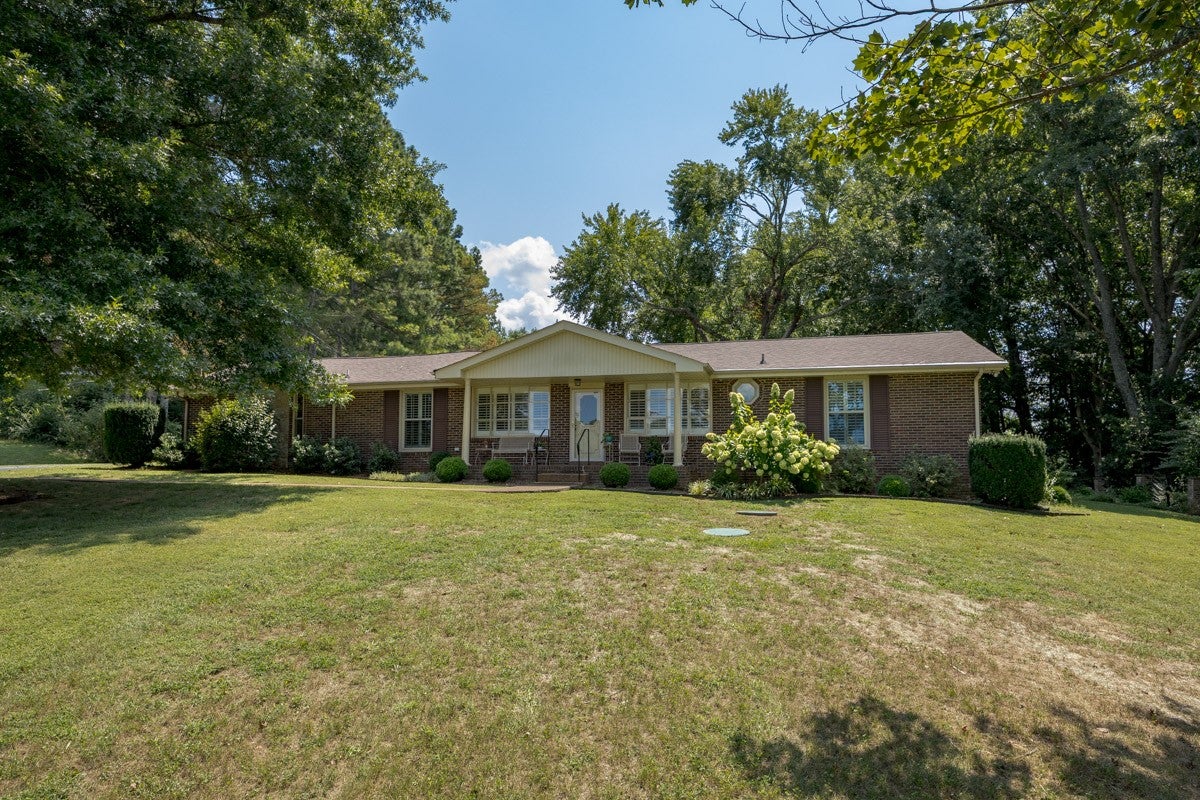 8417 Merrymount Dr
