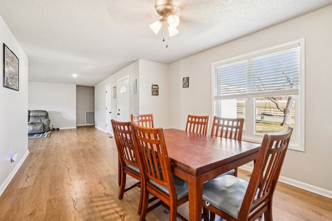 54 Hickman Hwy Gordonsville TN 38563