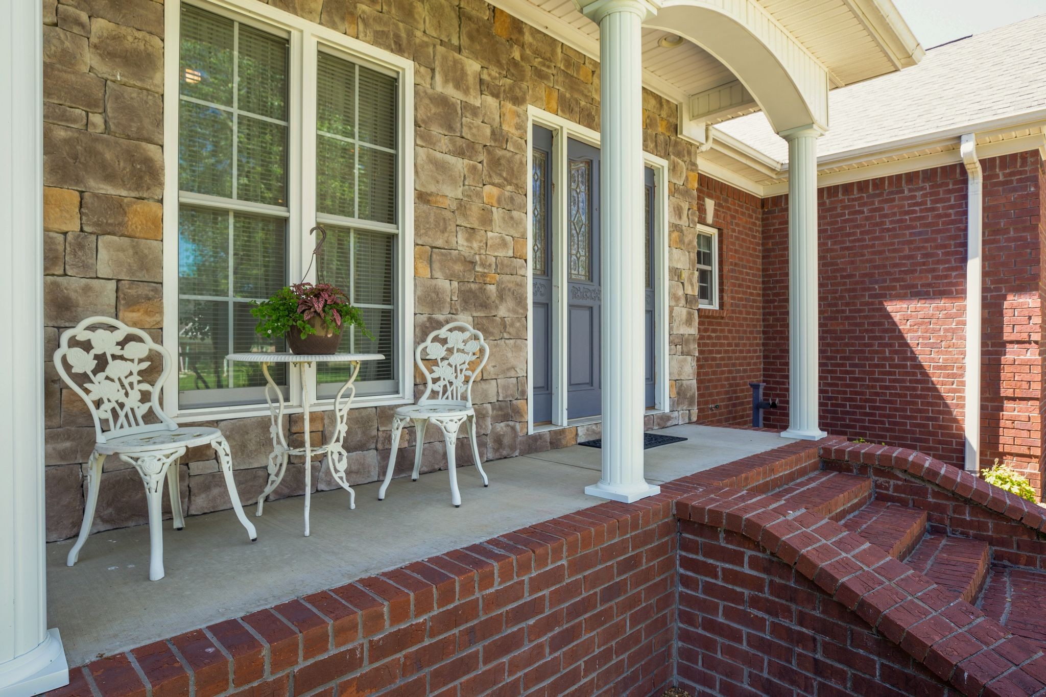23 Regalwood Dr
