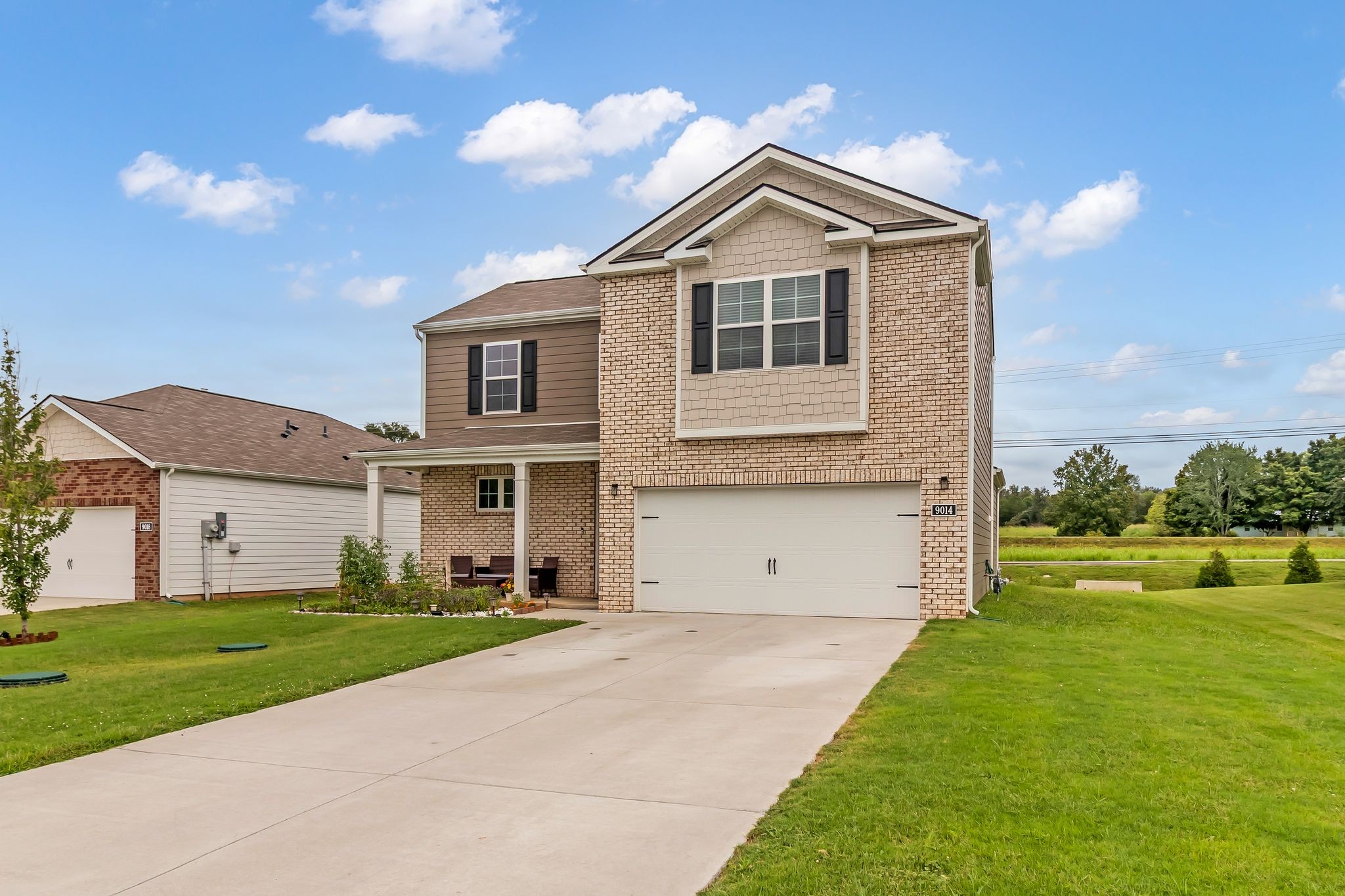 9014 Lusitano Ln