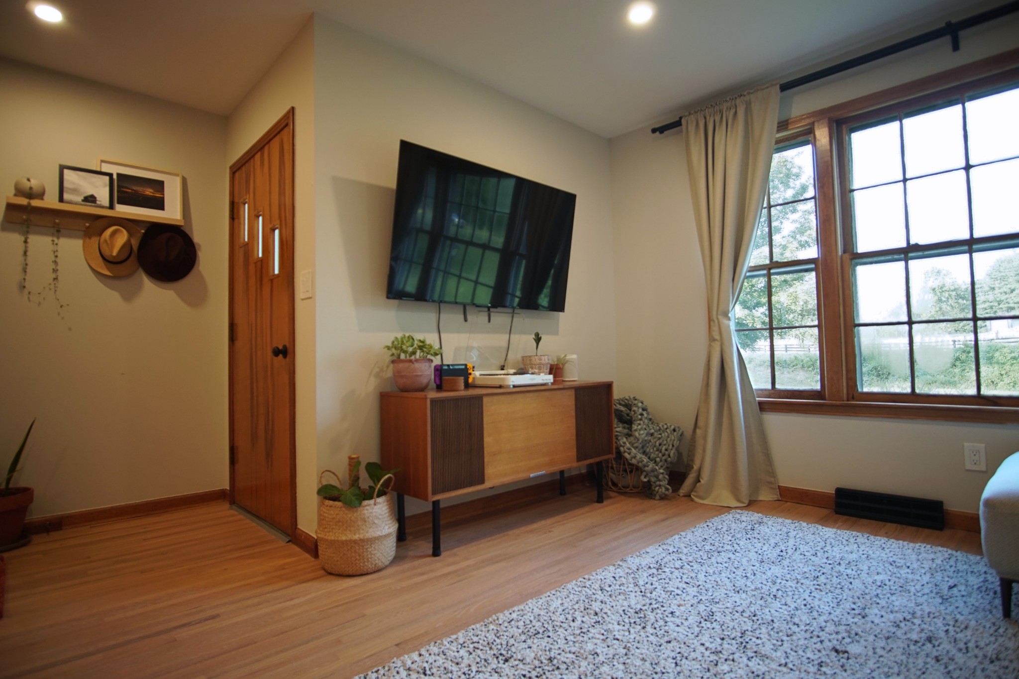 1219 Lewisburg Pike