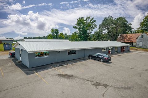 5305 Old Nashville Hwy McMinnville TN 37110