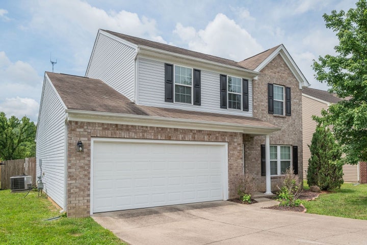 Photo 1 of 14 — 5348 Ryan Allen Cir, Whites Creek, TN 37189