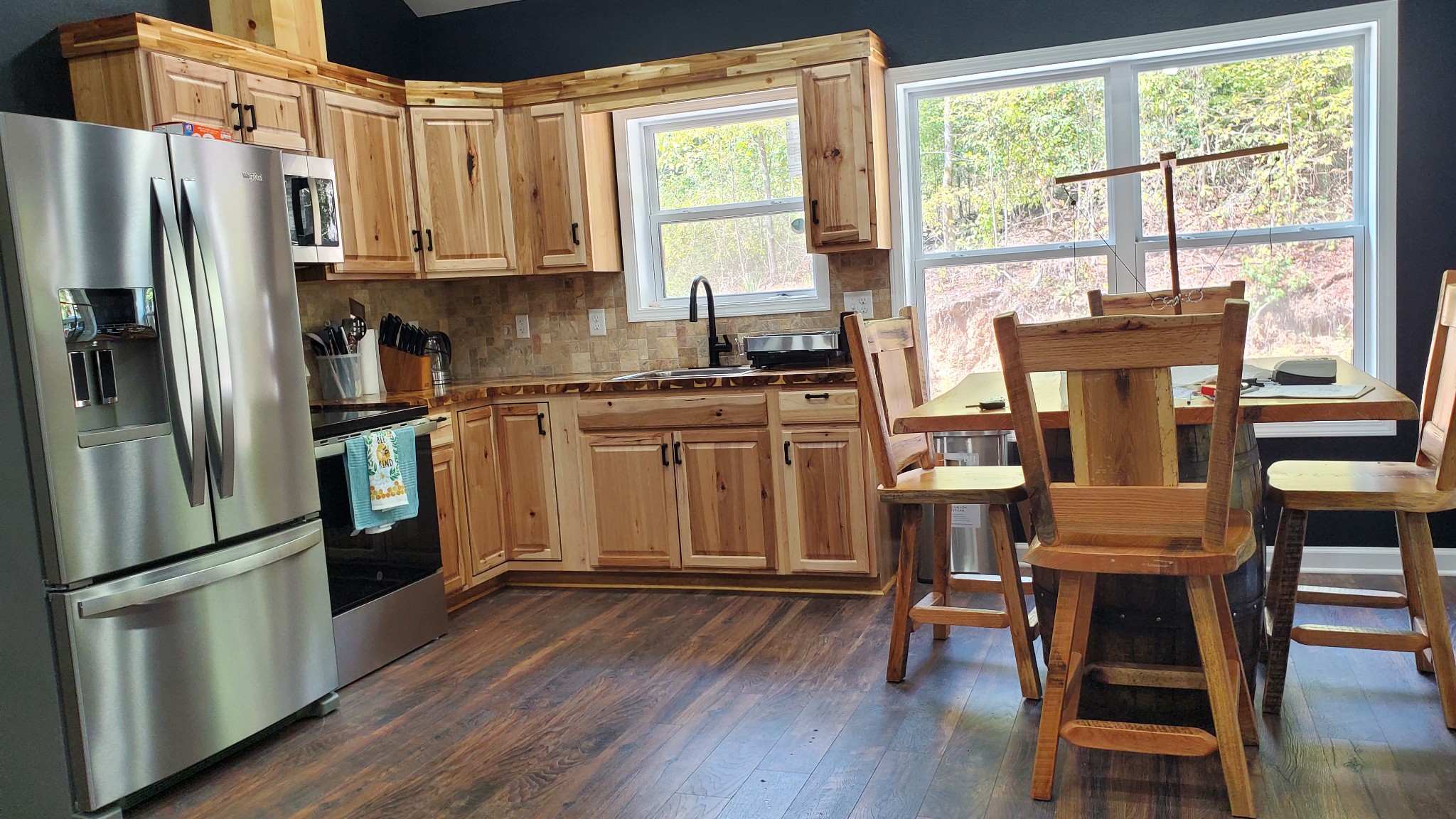 570 Beasley Hollow Rd