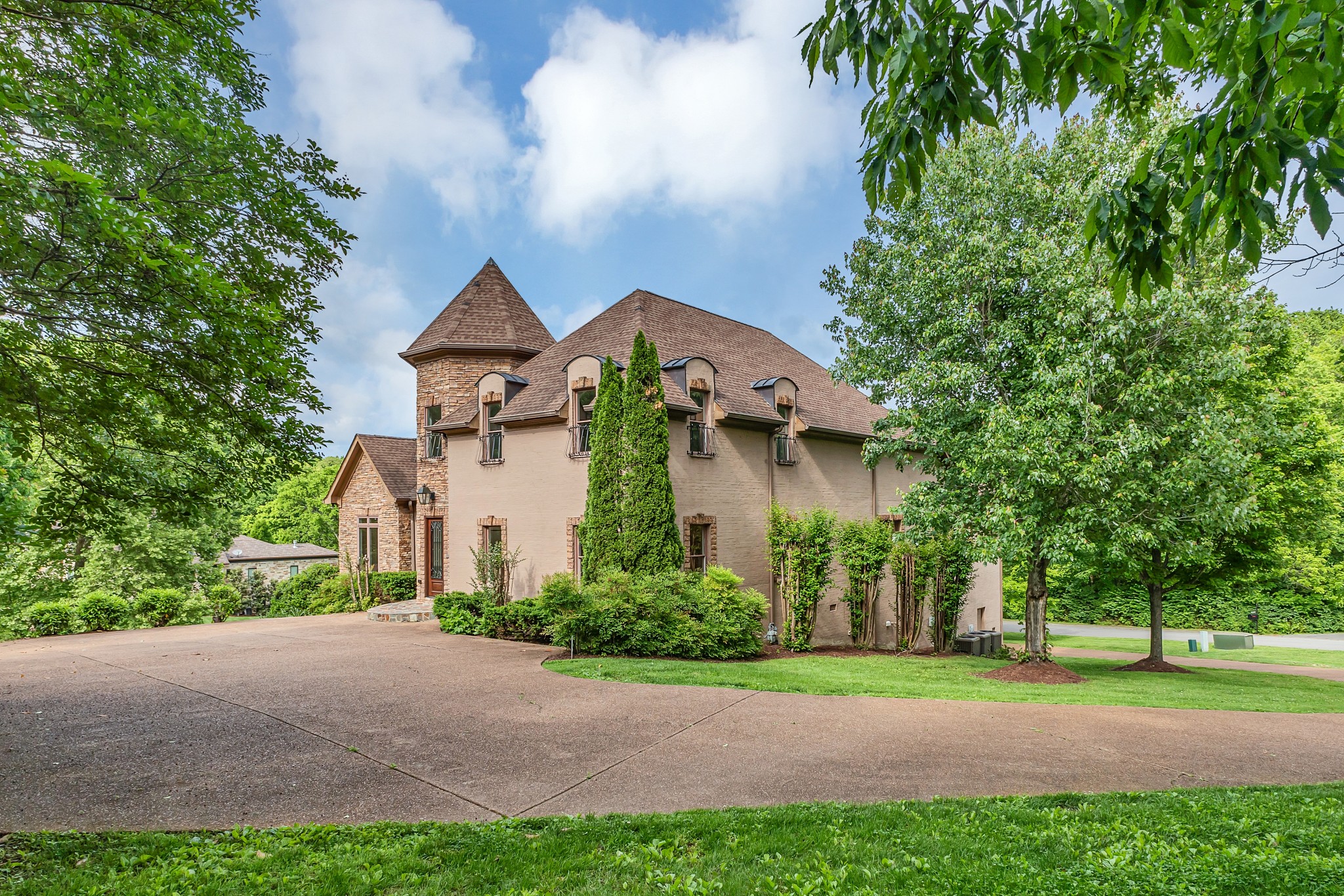 Middle Tennessee Properties 1 1081 Sunset Rd