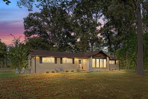 5 Eagle Creek Loop Buchanan TN 38222