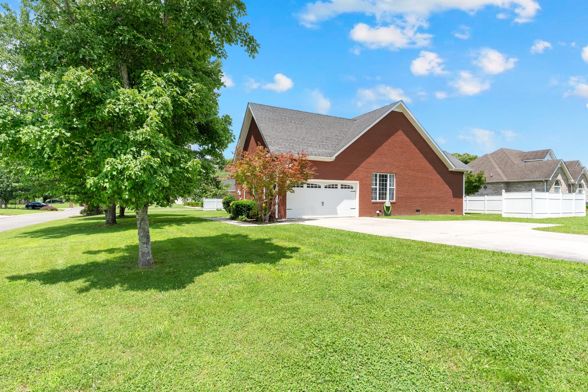 285 Crimson Dr