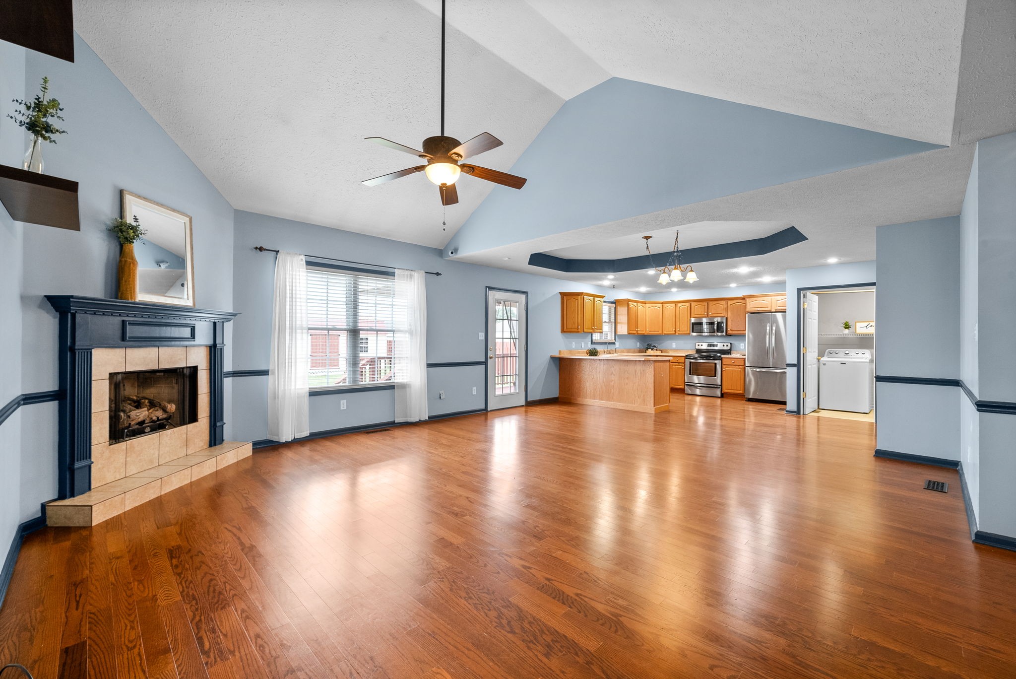 Hopkinsville, Kentucky 42240, United States, 3 Bedrooms Bedrooms, ,2 BathroomsBathrooms,Residential,Active,130374