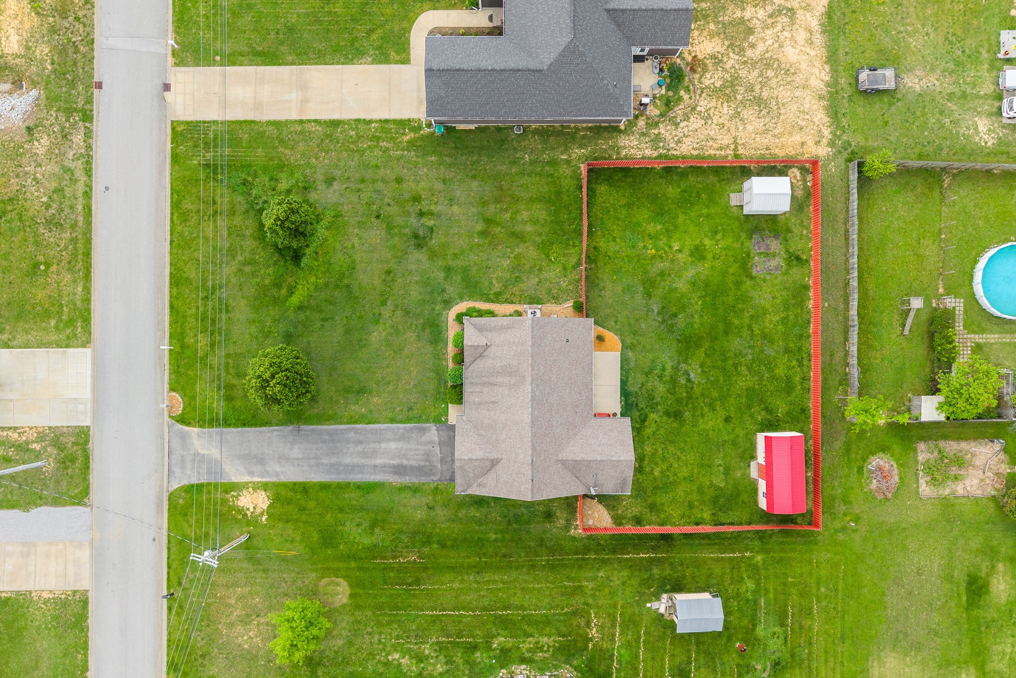 Hopkinsville, Kentucky 42240, United States, 3 Bedrooms Bedrooms, ,2 BathroomsBathrooms,Residential,Active,130374