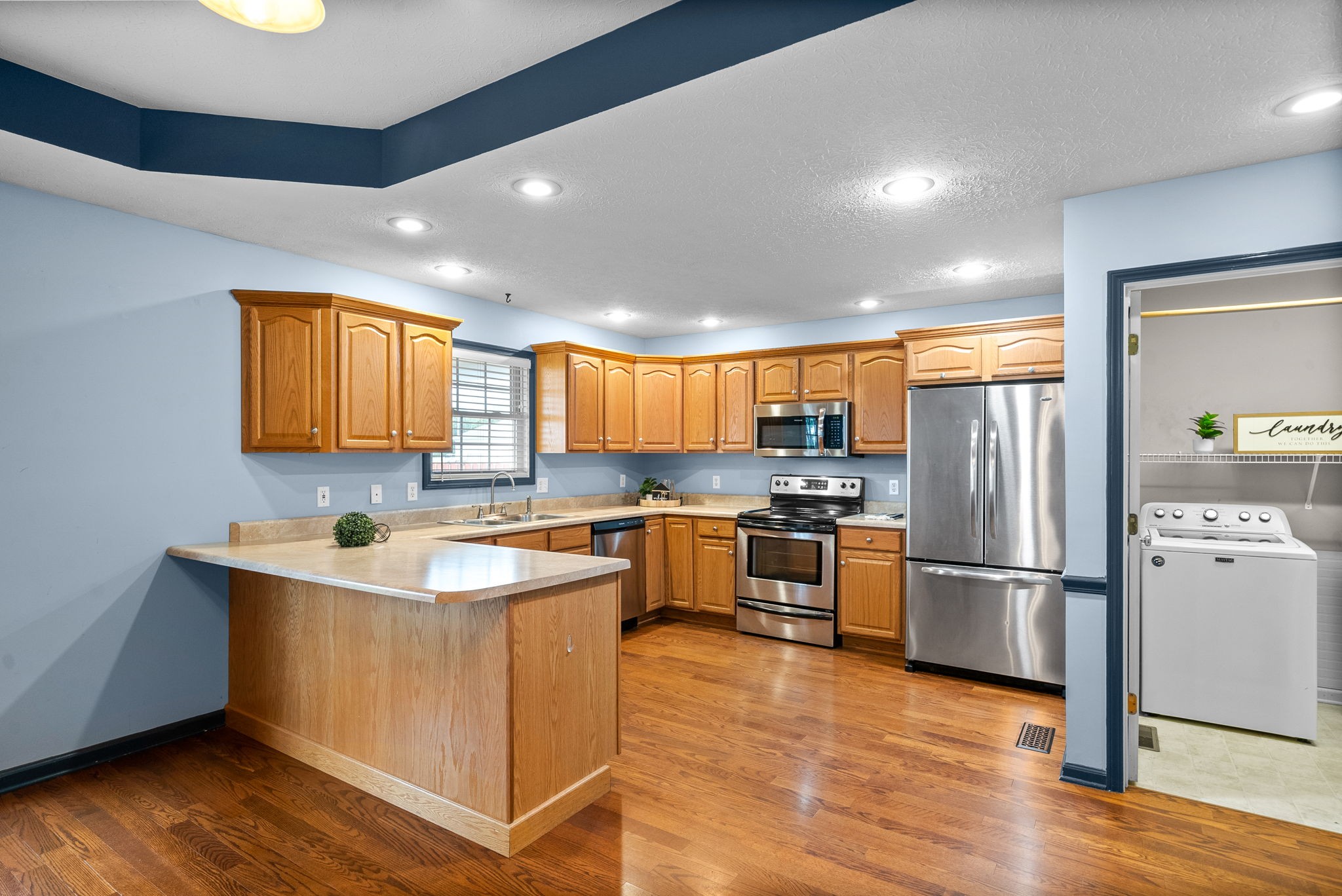 Hopkinsville, Kentucky 42240, United States, 3 Bedrooms Bedrooms, ,2 BathroomsBathrooms,Residential,Active,130374