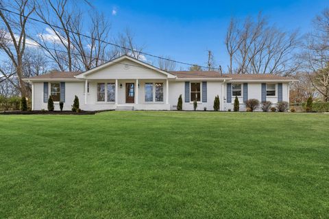 1405 Lipscomb Dr Brentwood TN 37027