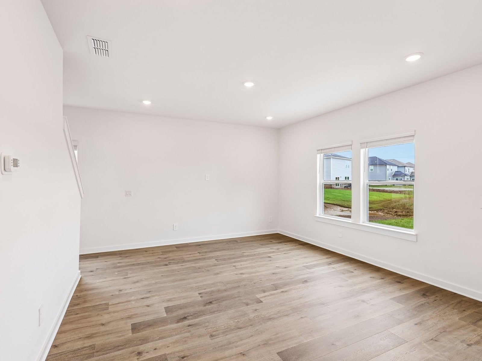 1615 Garnet Way
