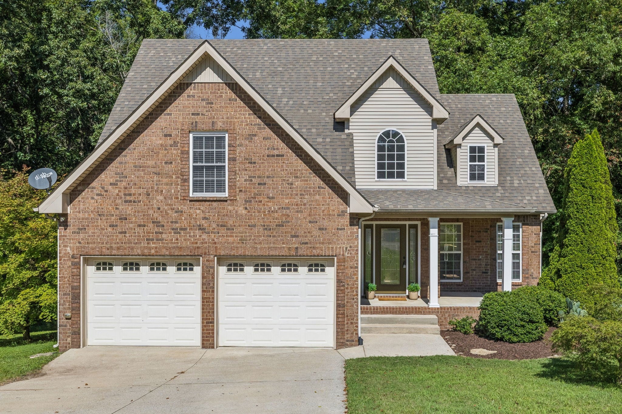 6010 Woodview Ct