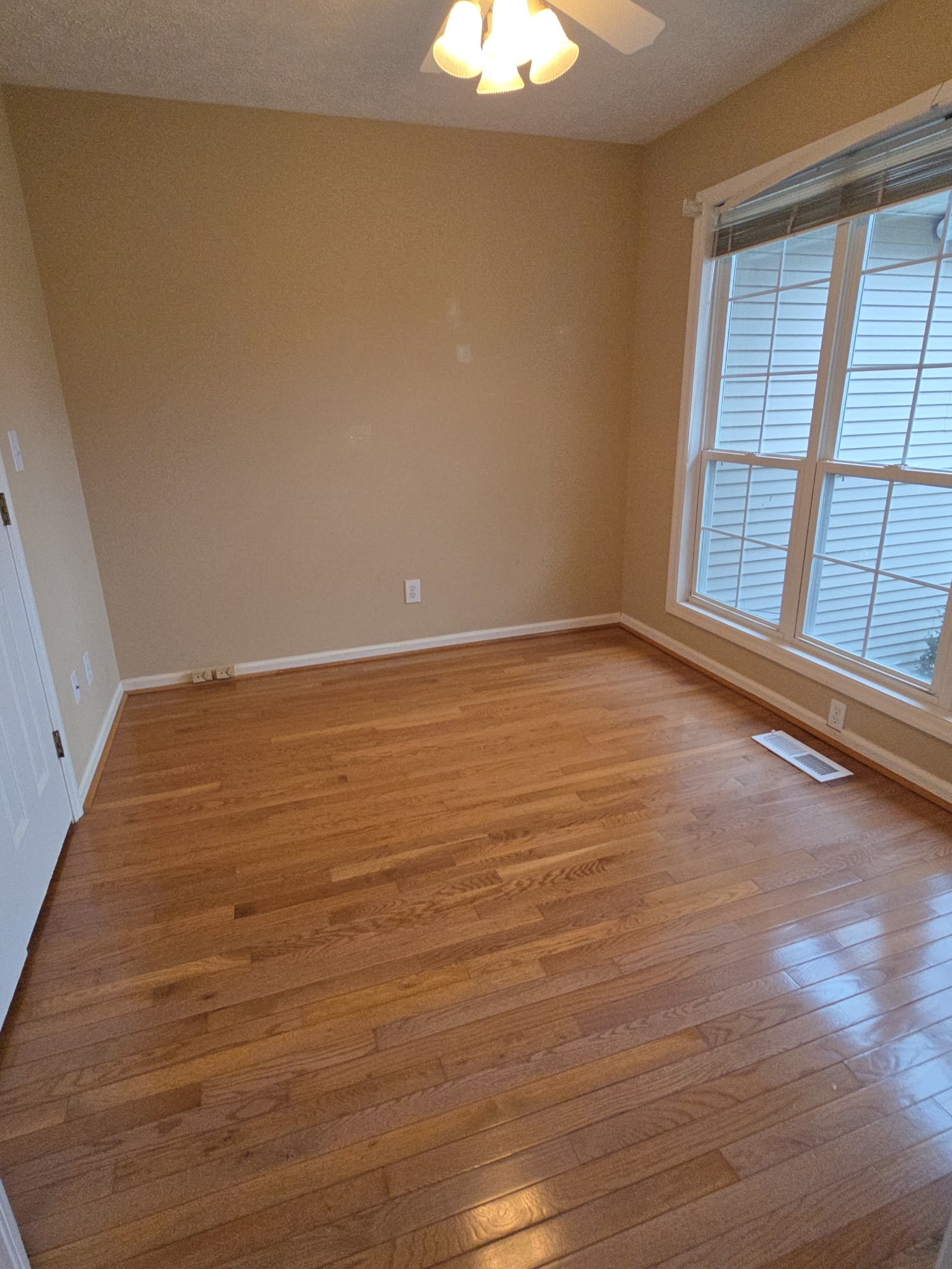 213 Maple Springs Dr