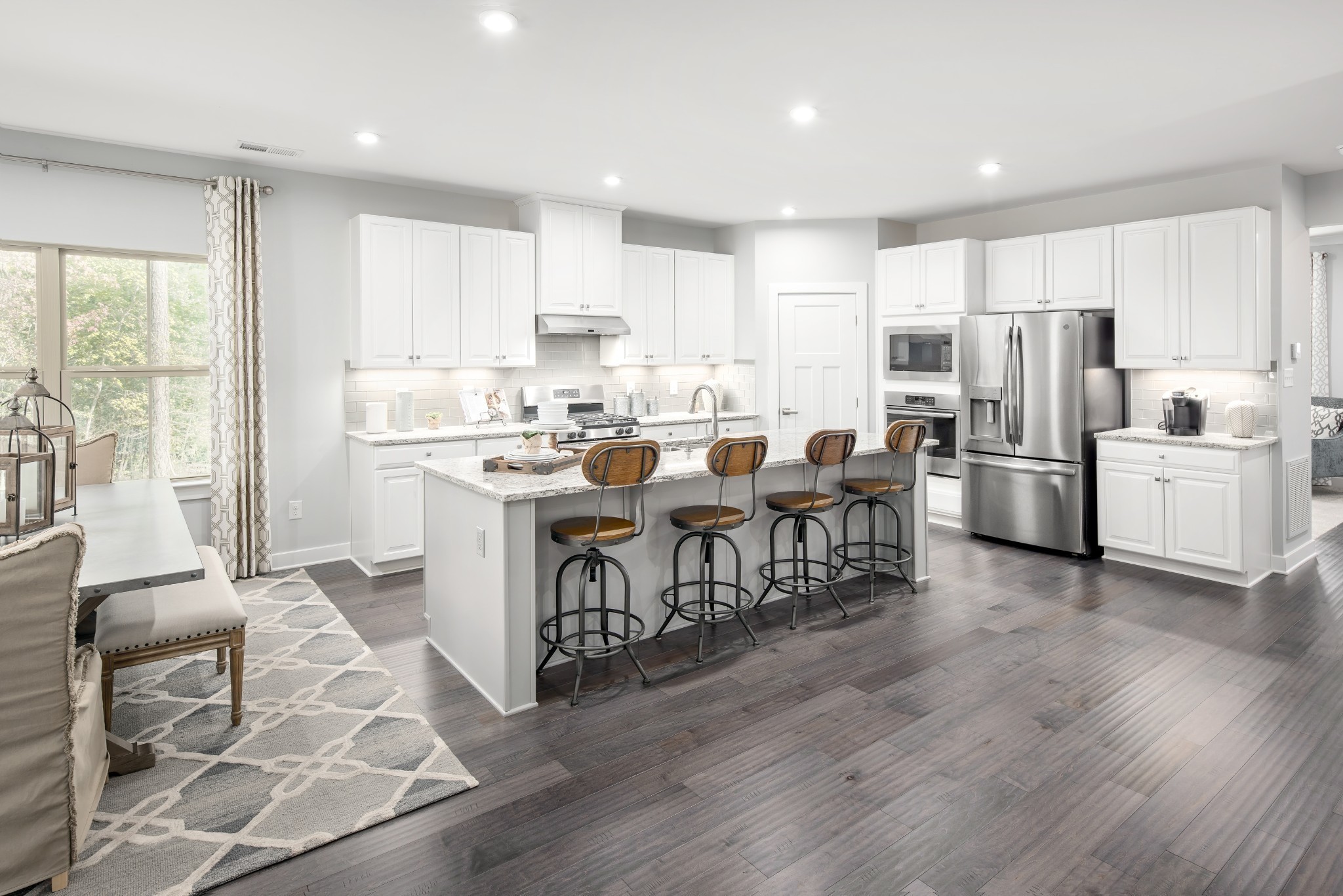 316 Thoroughbred Way