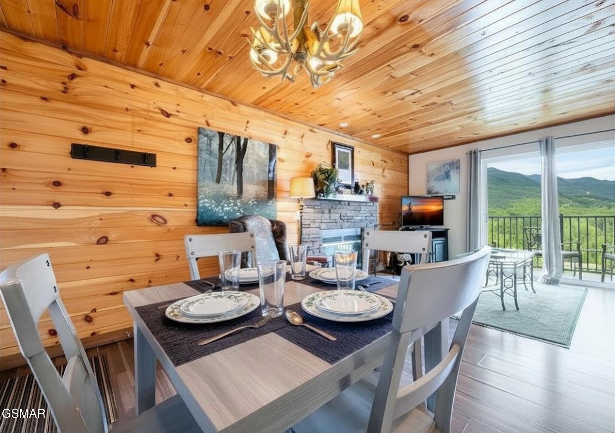 3710 Weber Road B202