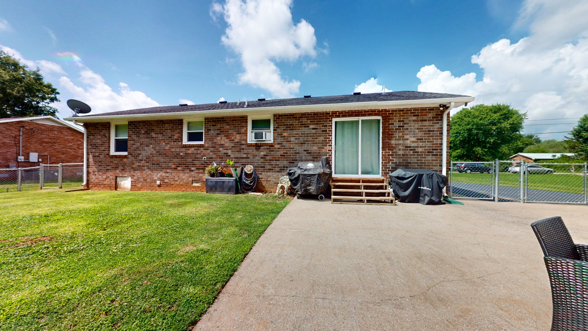 6914 Cooks Ave