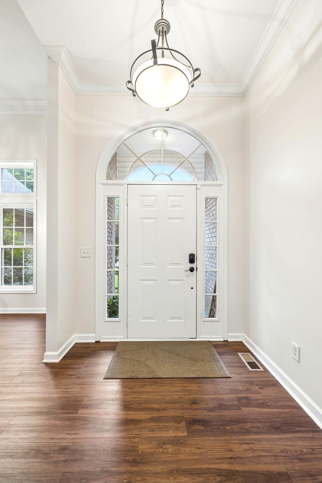 106 Creek Trail Ct