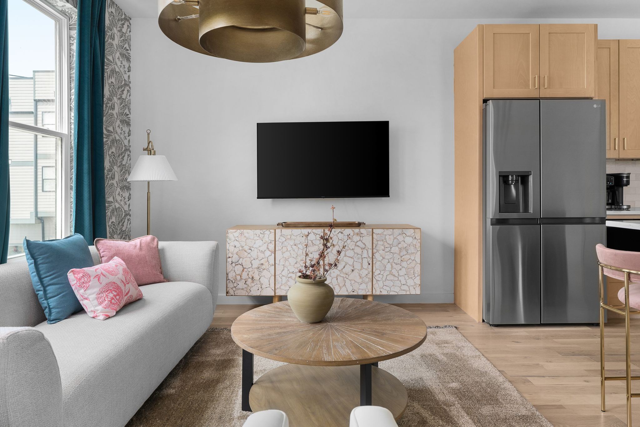 2000 S Hamilton Rd 15