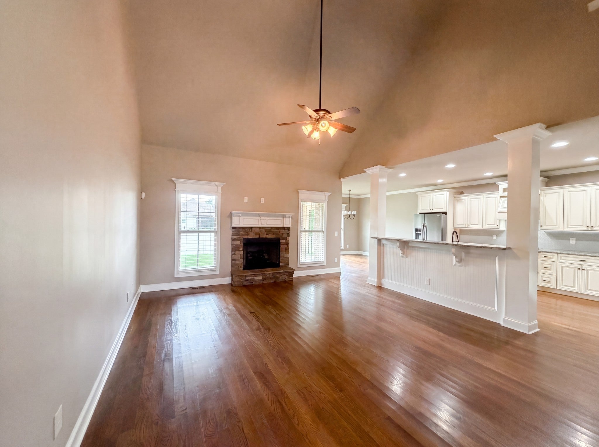 1423 Rhonda Dr