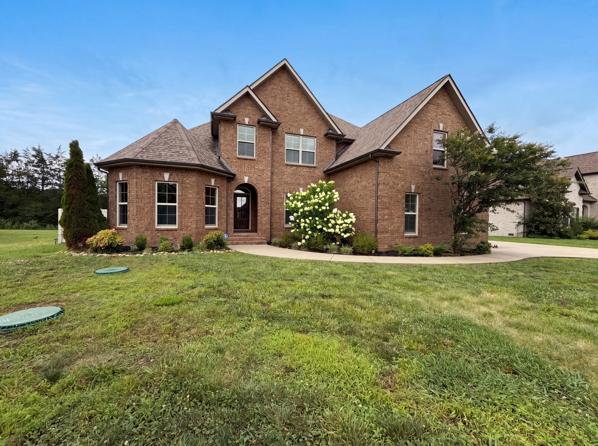 1423 Rhonda Dr