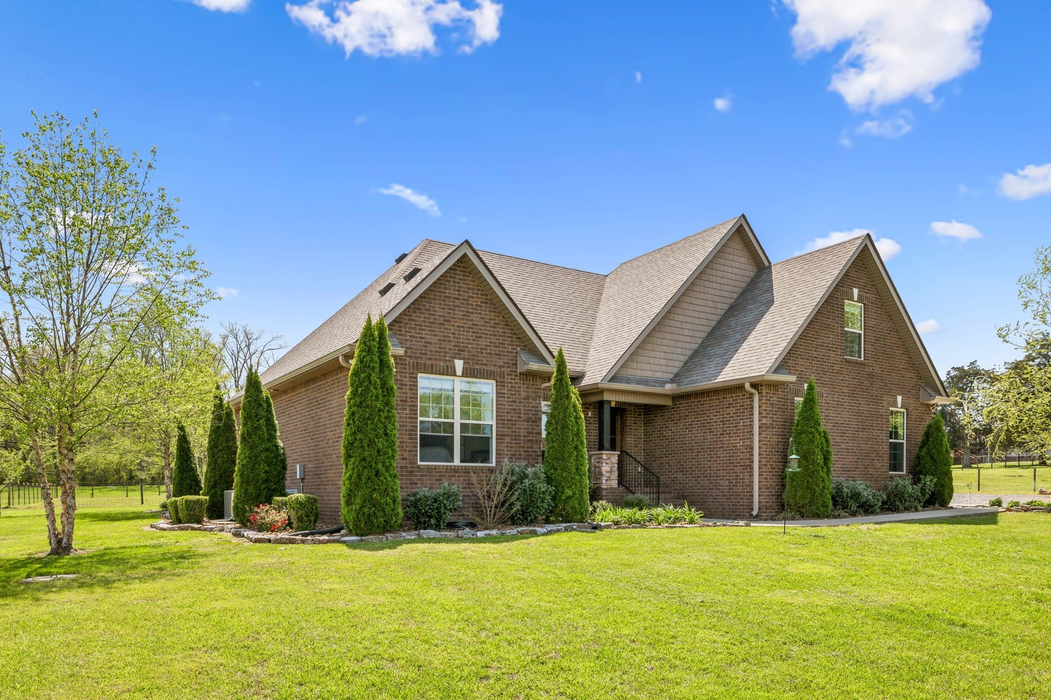 315 Dixon Rd