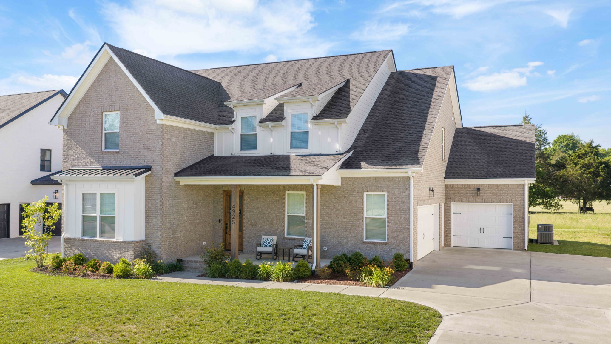 4925 Elmview Ct