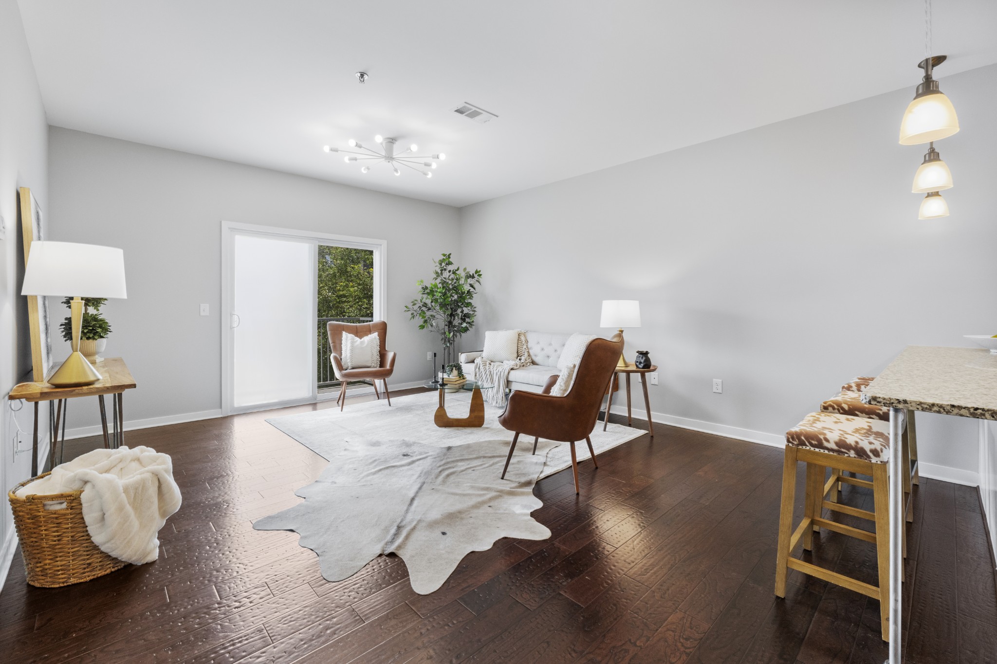 1122 Litton Ave 217