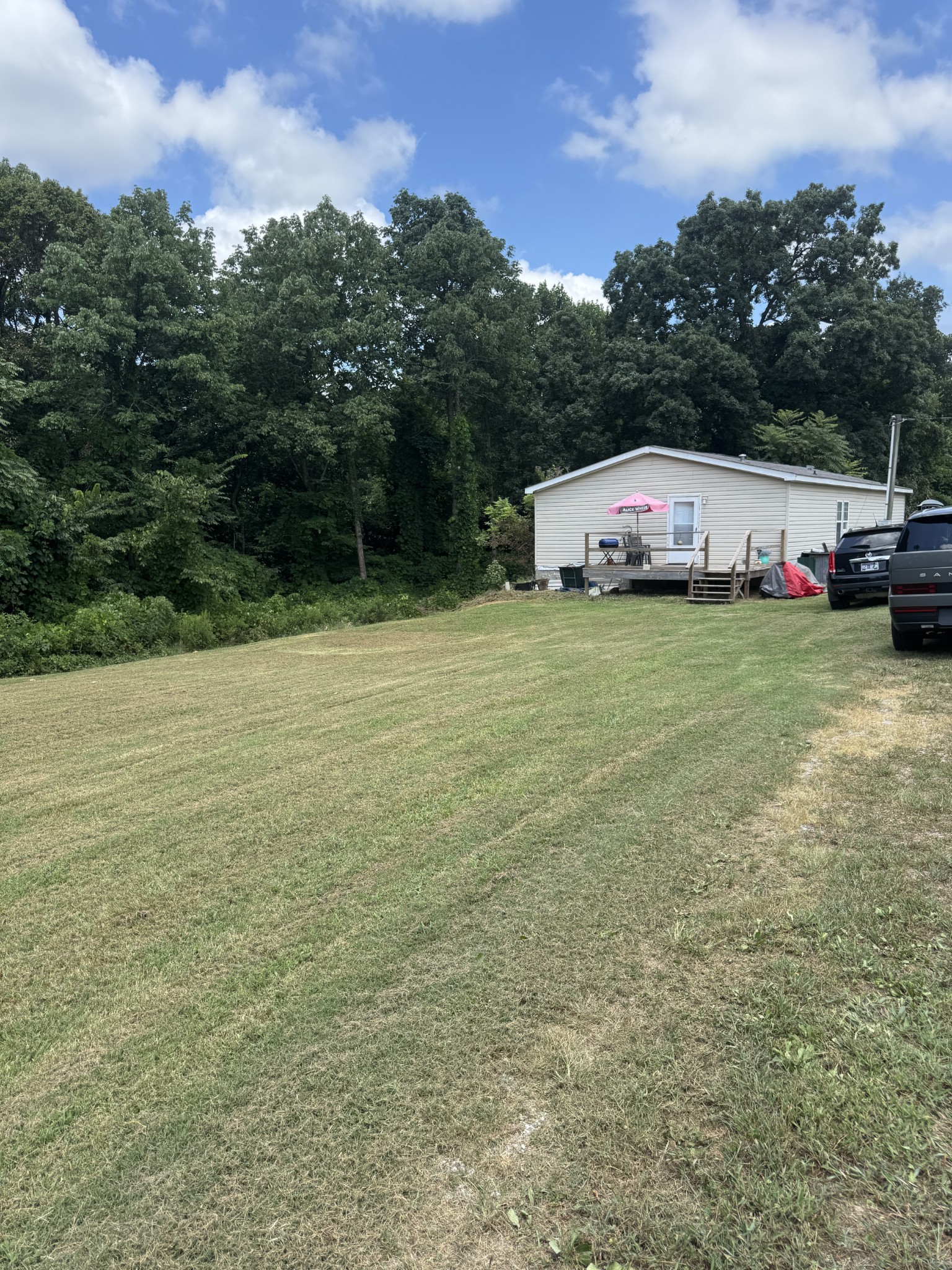 241 Greenfield Rd