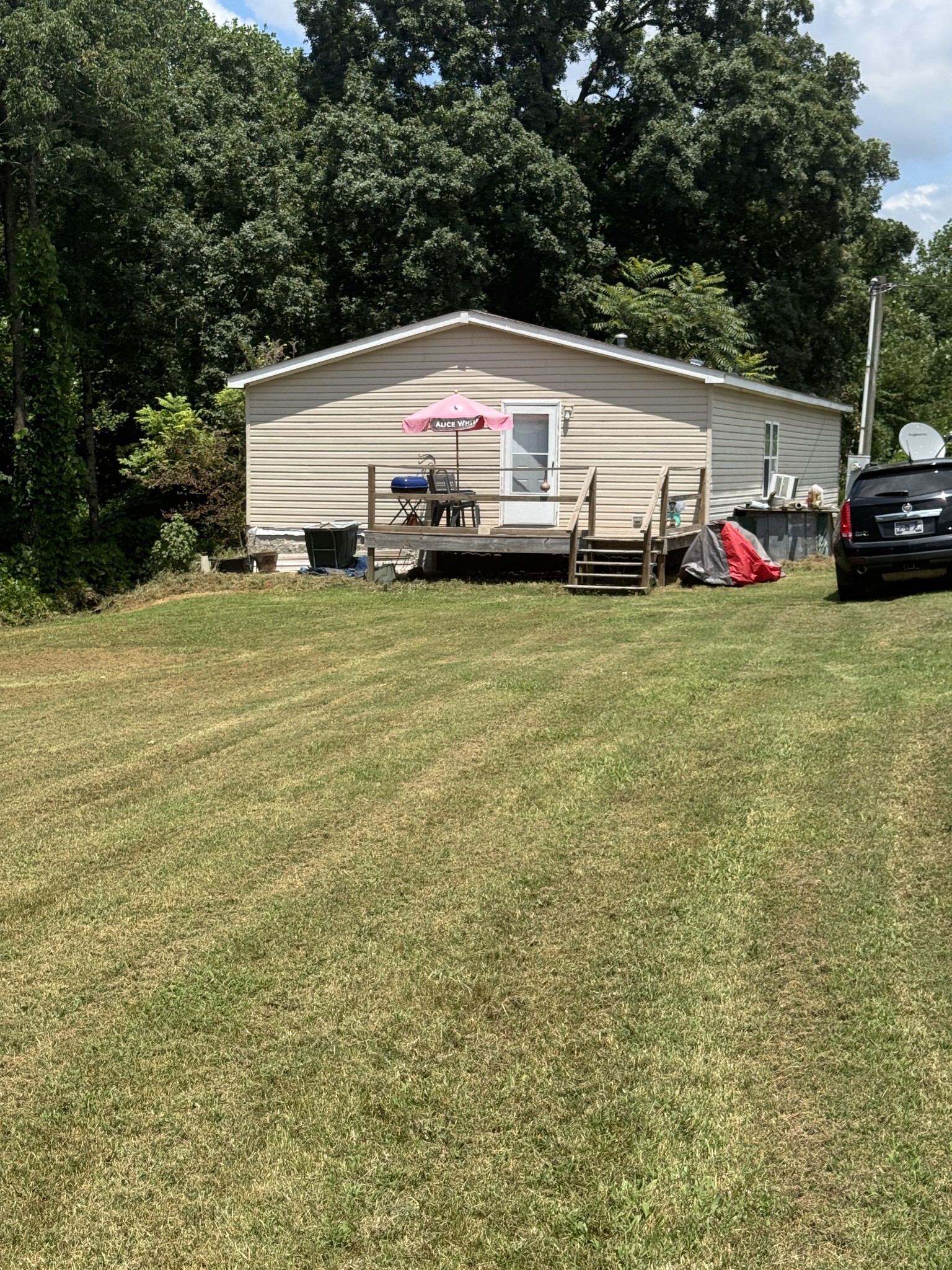 241 Greenfield Rd
