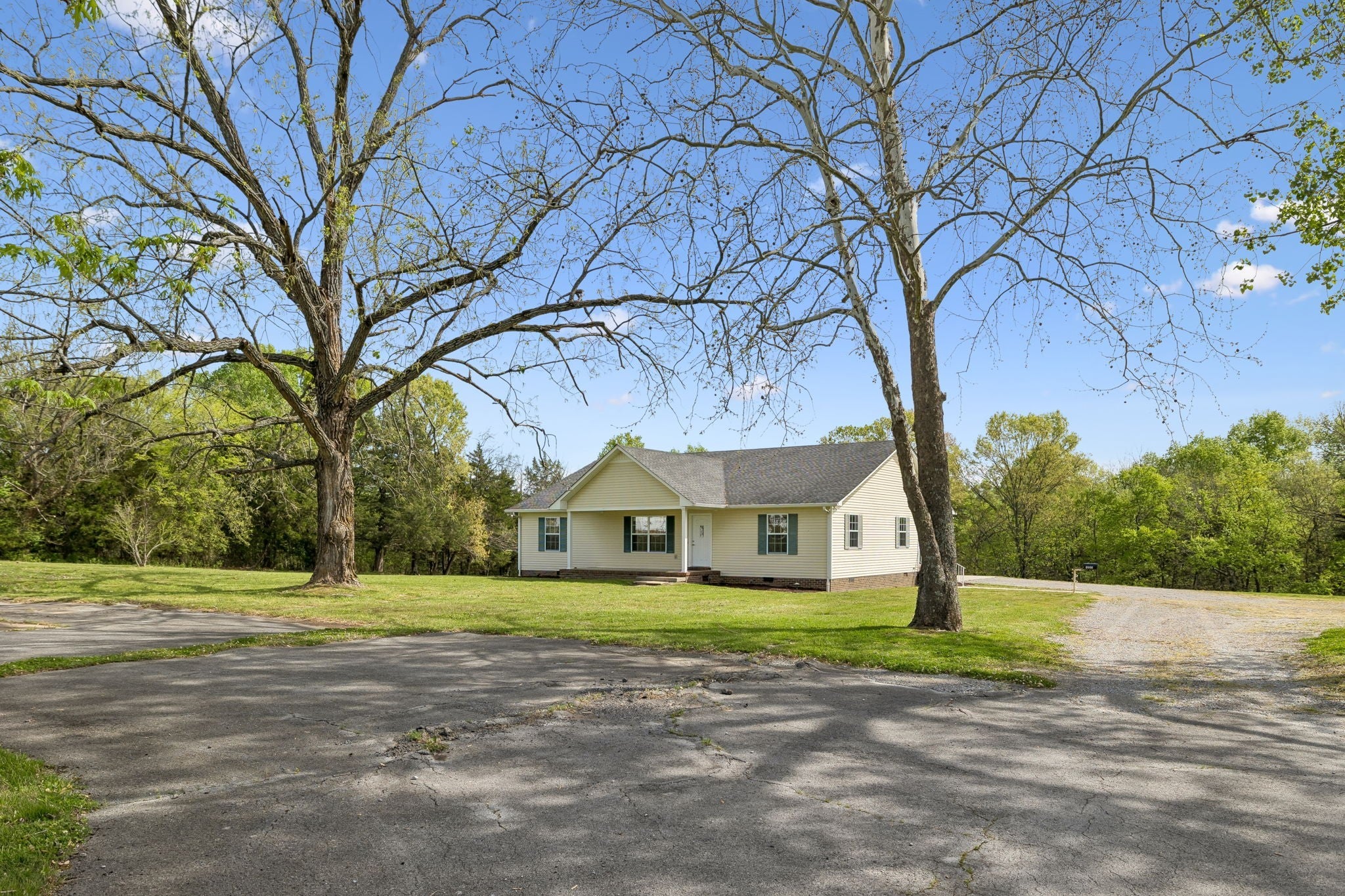 1235 Yell Rd