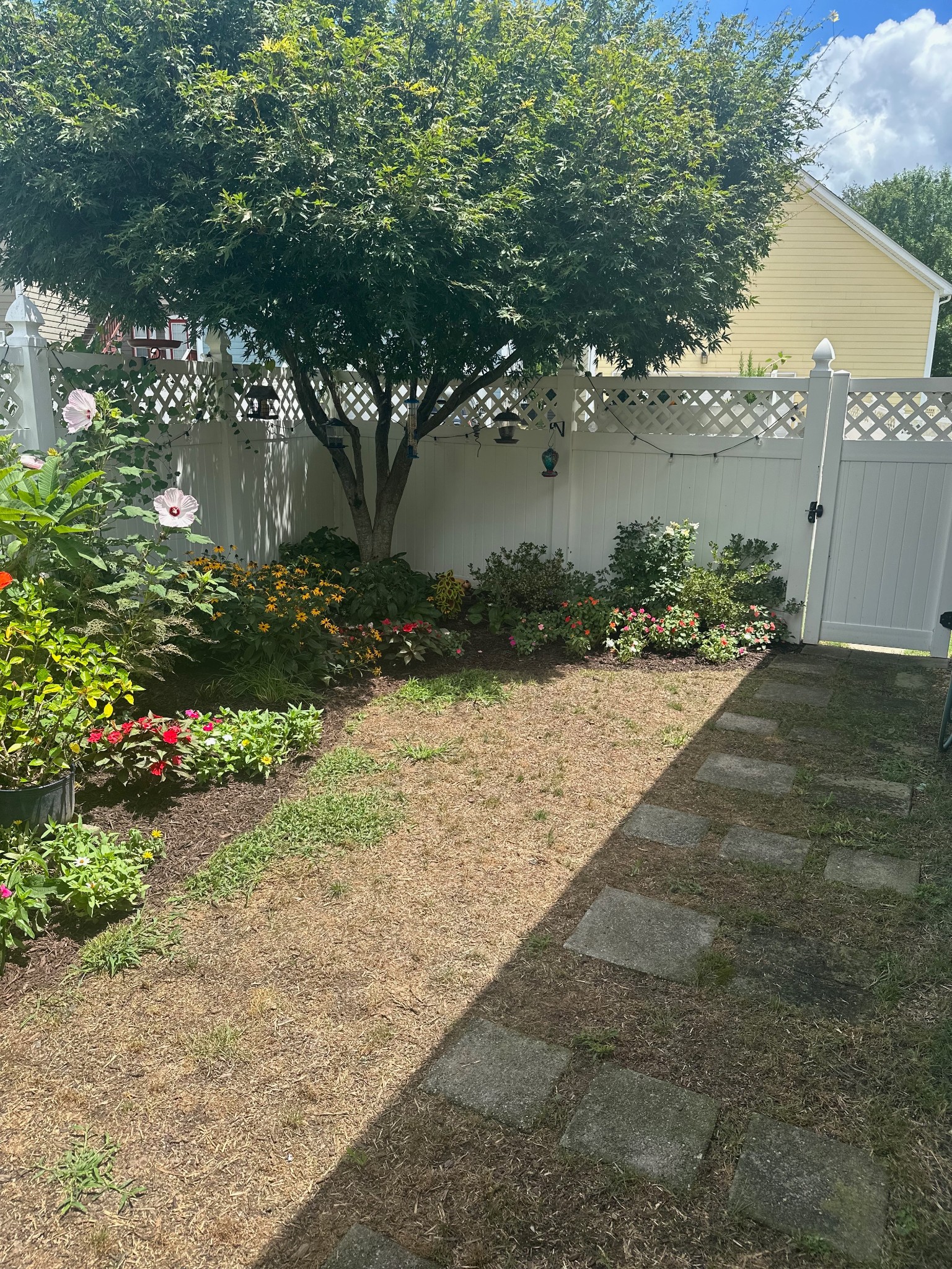 Nashville, Tennessee 37211, United States, 2 Bedrooms Bedrooms, ,2 BathroomsBathrooms,Residential,Active,189578