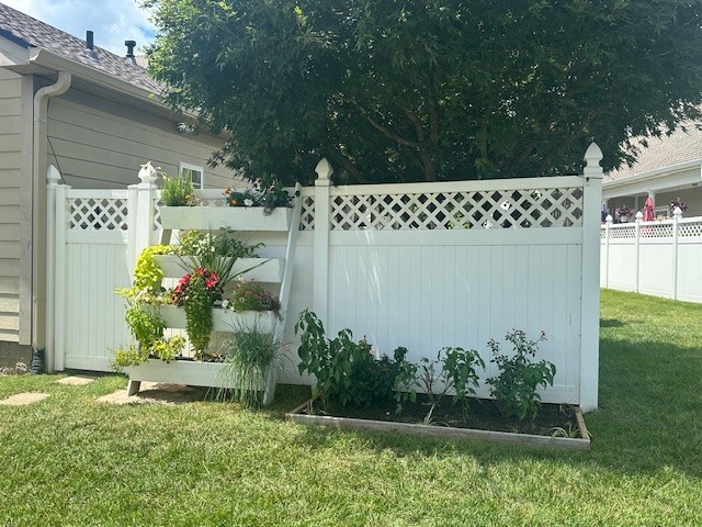 Nashville, Tennessee 37211, United States, 2 Bedrooms Bedrooms, ,2 BathroomsBathrooms,Residential,Active,189578