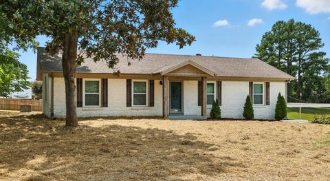 118 Johnson Cir Clarksville TN 37040