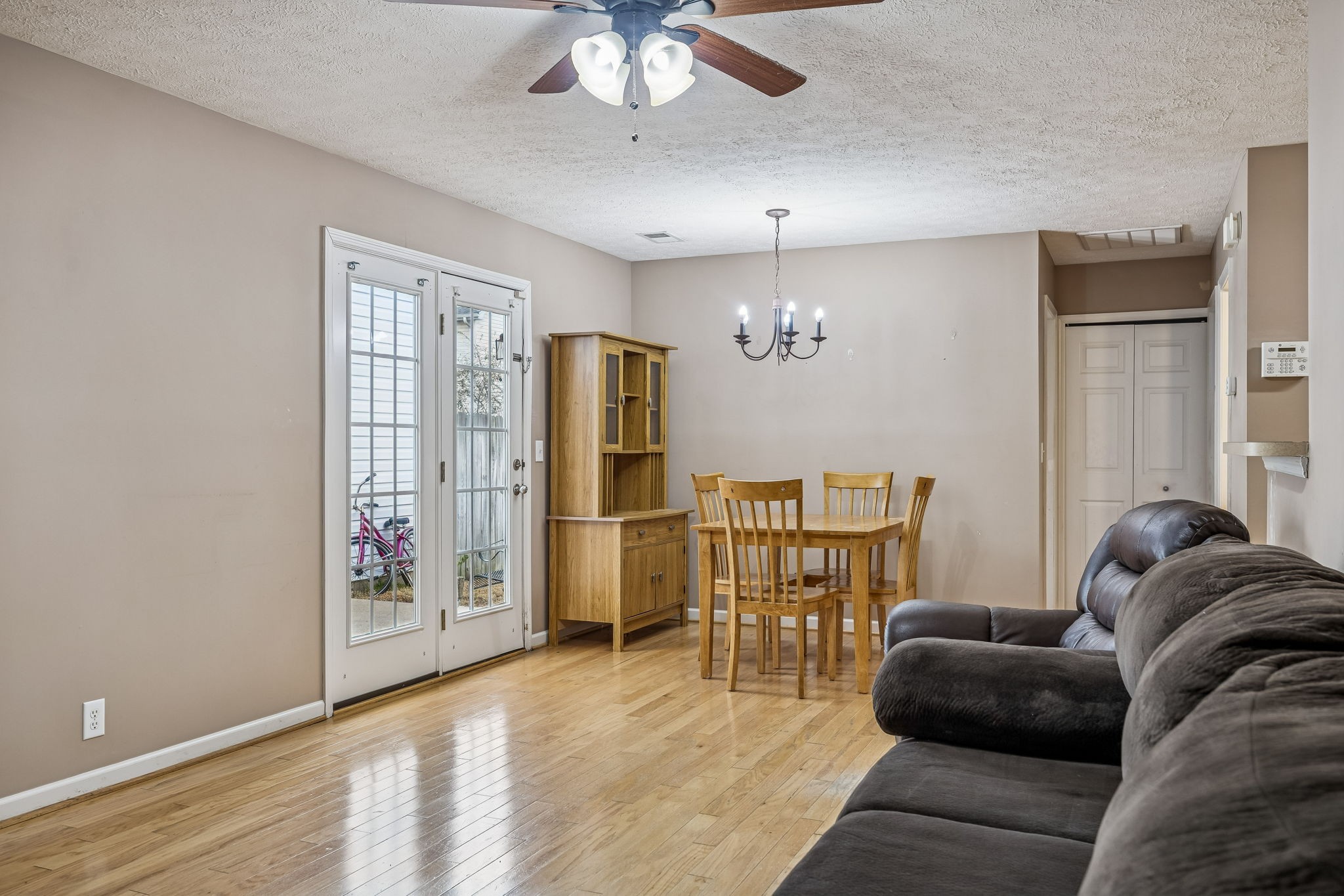 2602 River Meade Way