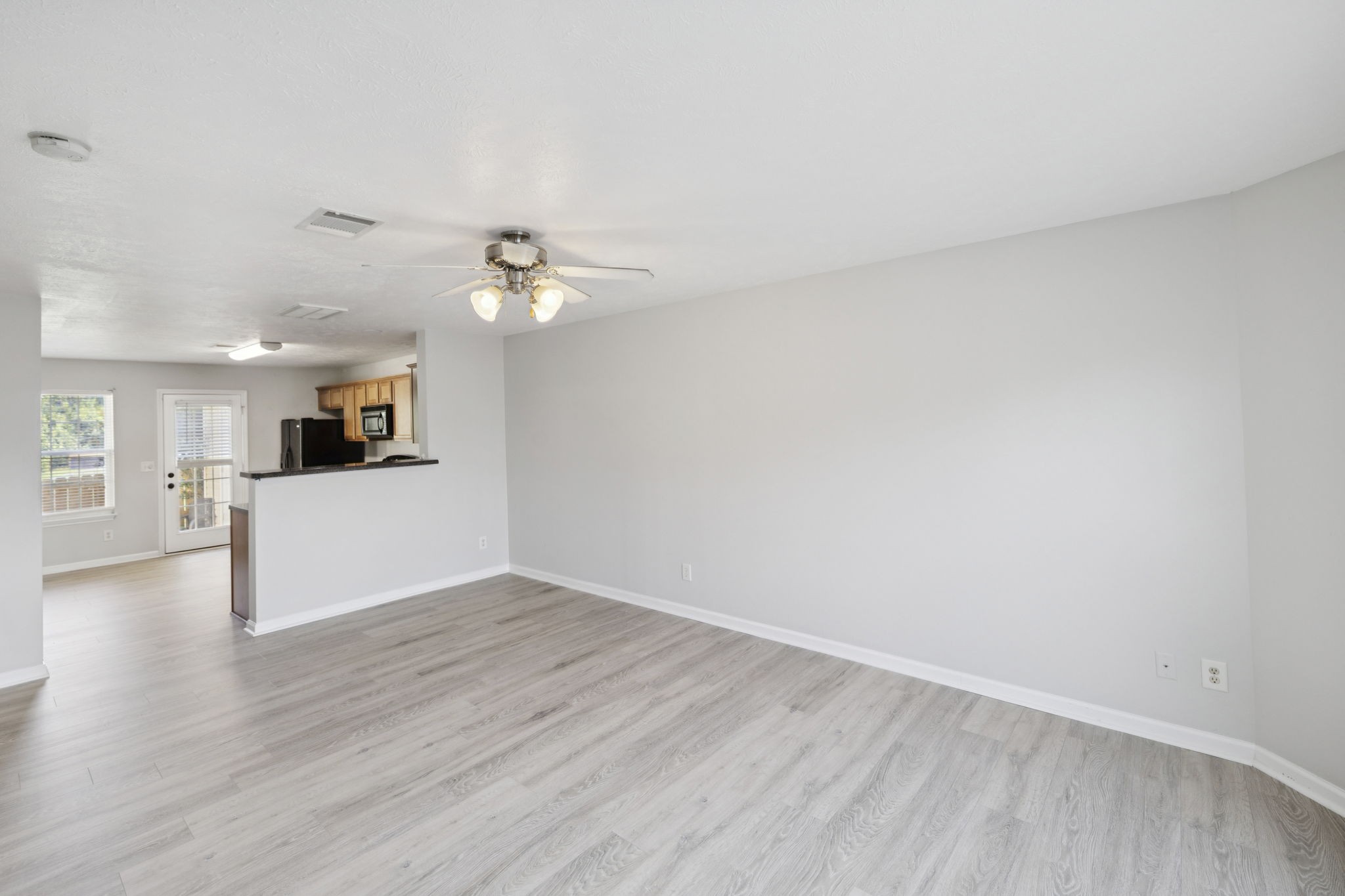 340 Stewarts Landing Cir
