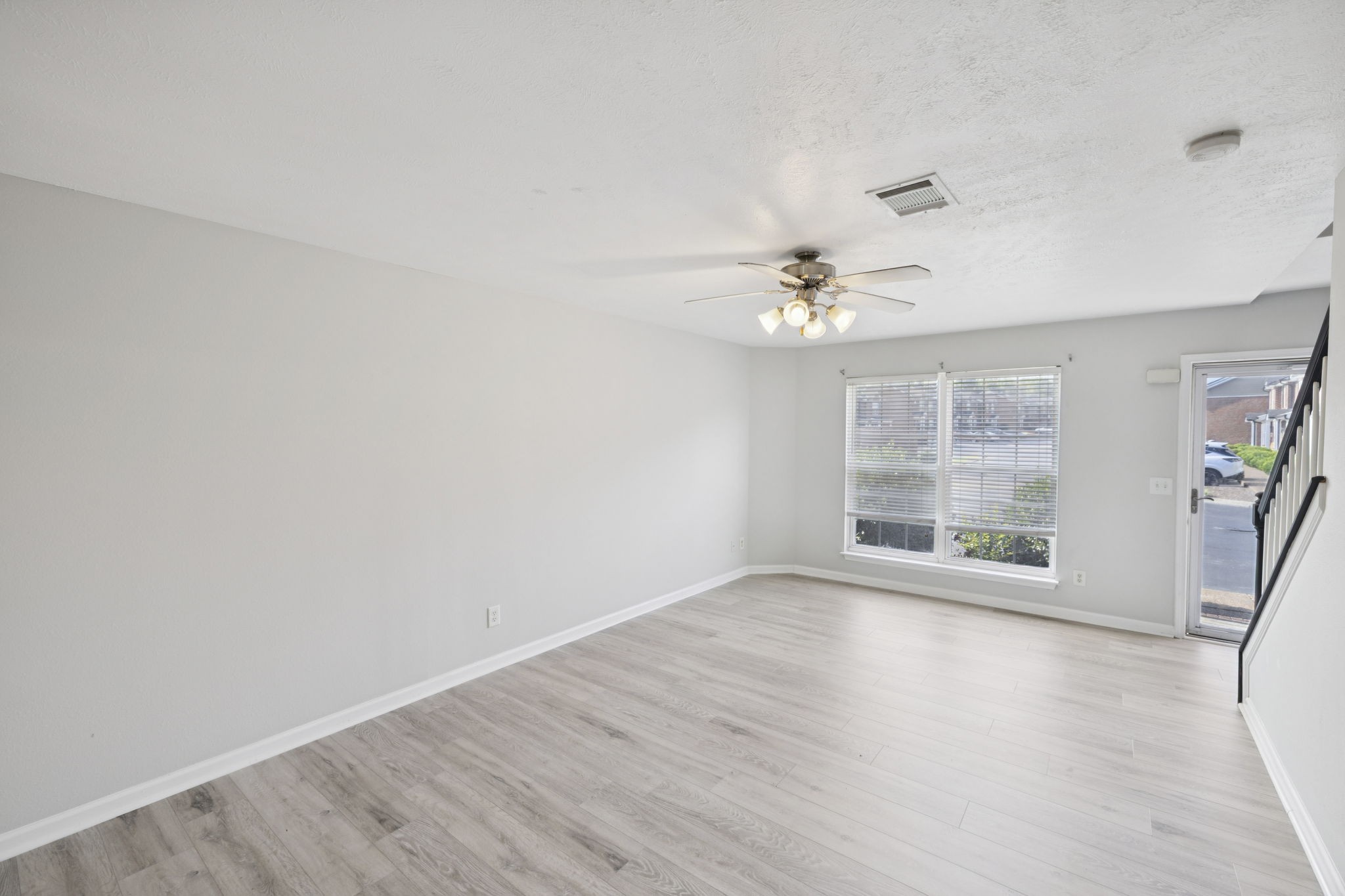 340 Stewarts Landing Cir