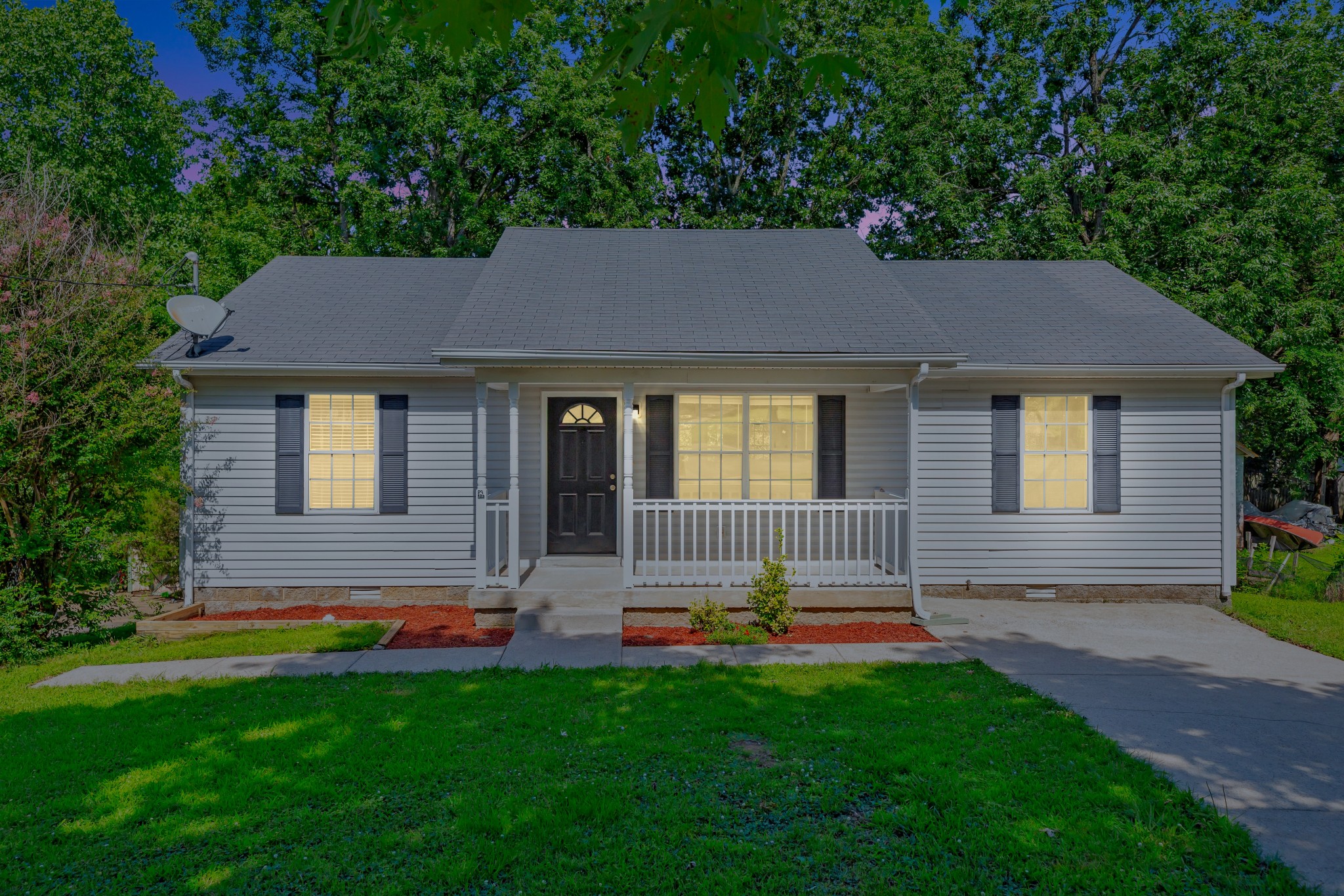 316 Crockett Ct