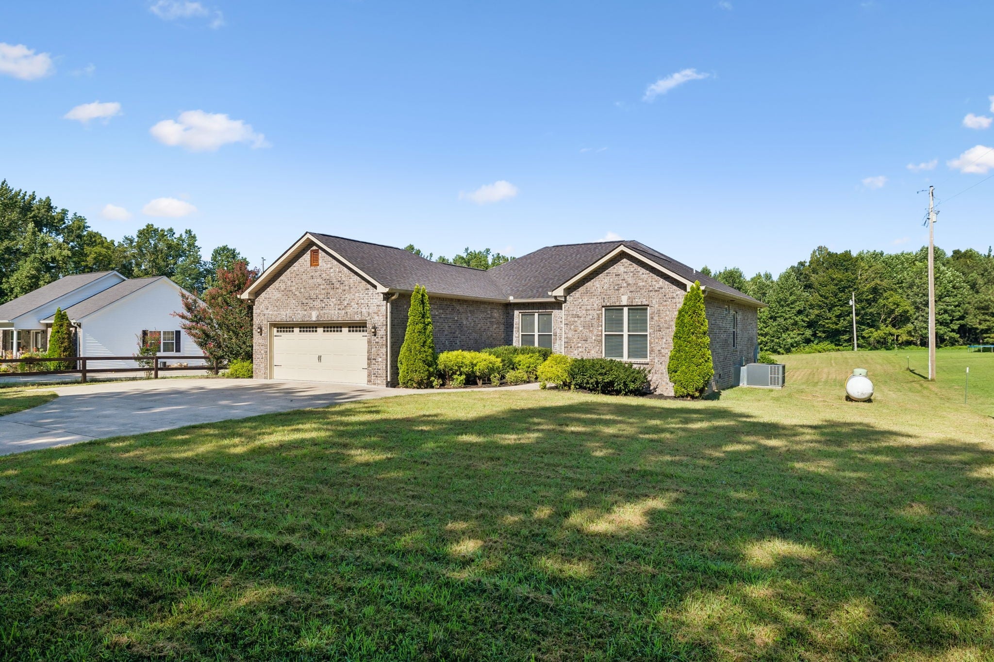 525 Bob Perry Rd