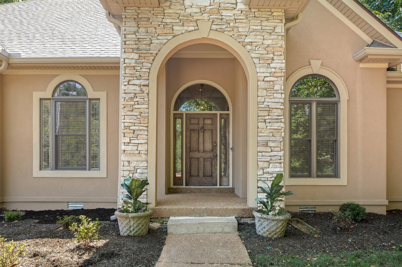63 Valley Brook Dr